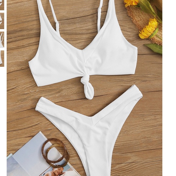 Other - 🦄Sexy white bikini